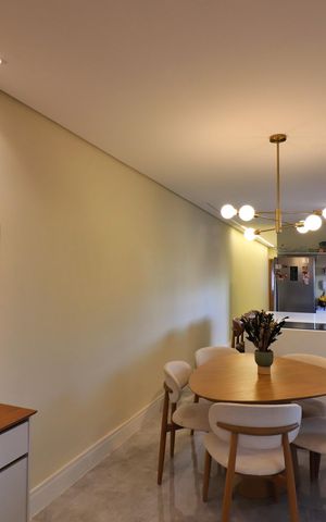 Casa à venda com 200m², 3 quartos e 2 vagasSala/Cozinha