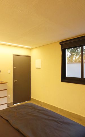 Casa à venda com 200m², 3 quartos e 2 vagasQuarto de Serviço