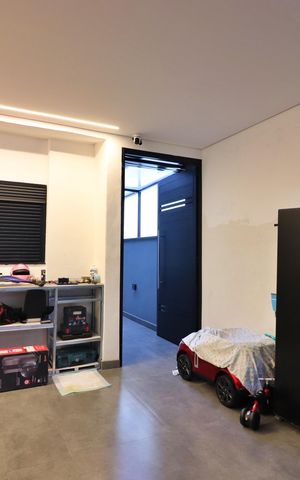 Casa à venda com 200m², 3 quartos e 2 vagasGaragem