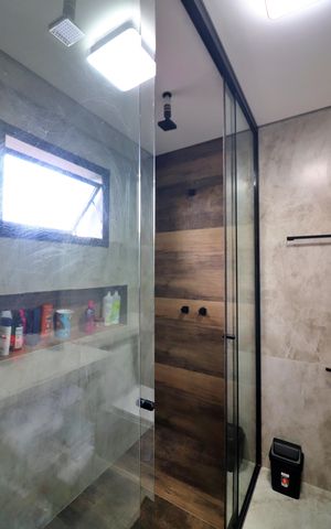 Casa à venda com 200m², 3 quartos e 2 vagasQuarto 2 - Suíte Banheiro 