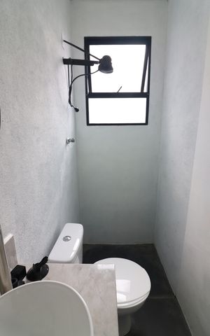 Casa à venda com 200m², 3 quartos e 2 vagasBanheiro de serviço