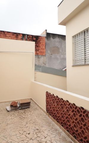 Casa à venda com 215m², 3 quartos e 2 vagasTerraço