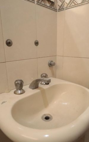 Casa à venda com 215m², 3 quartos e 2 vagasBanheiro Social