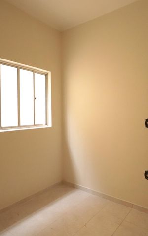 Casa à venda com 215m², 3 quartos e 2 vagasQuarto 3