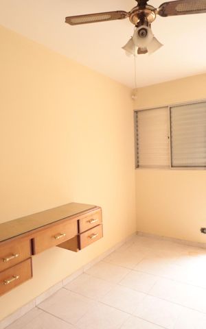 Casa à venda com 215m², 3 quartos e 2 vagasQuarto de Serviço
