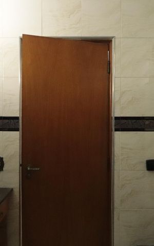 Casa à venda com 215m², 3 quartos e 2 vagasBanheiro da Suíte 2