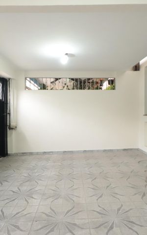 Casa à venda com 215m², 3 quartos e 2 vagasGaragem