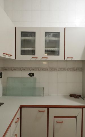 Casa à venda com 215m², 3 quartos e 2 vagasCozinha