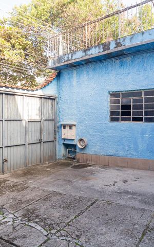 Casa à venda com 230m², 3 quartos e 3 vagas Casa à venda com 230m², 3 quartos e 3 vagasGaragem