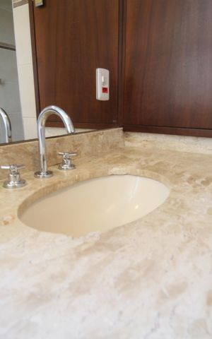 Apartamento à venda com 102m², 3 quartos e 2 vagasBanheiro Suíte 
