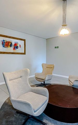Apartamento à venda com 73m², 2 quartos e 1 vagaHall social