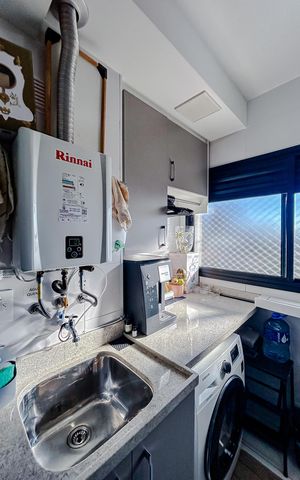 Apartamento à venda com 73m², 2 quartos e 1 vagaÁrea de Serviço