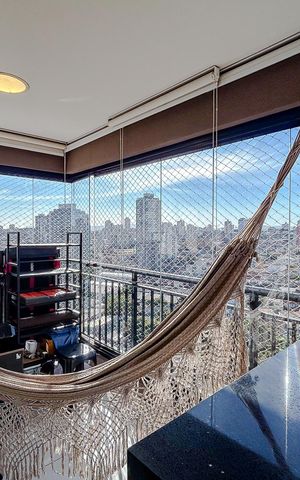 Apartamento à venda com 73m², 2 quartos e 1 vagaVaranda