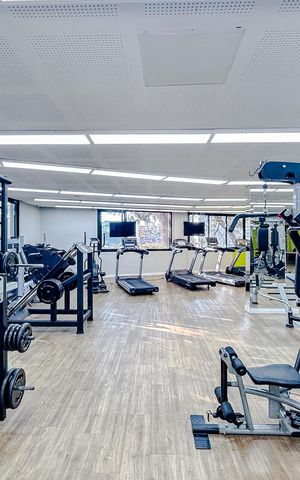 Apartamento à venda com 73m², 2 quartos e 1 vagaÁrea comum - Academia