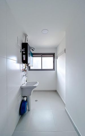 Apartamento à venda com 76m², 2 quartos e 1 vagaÁrea de Serviço