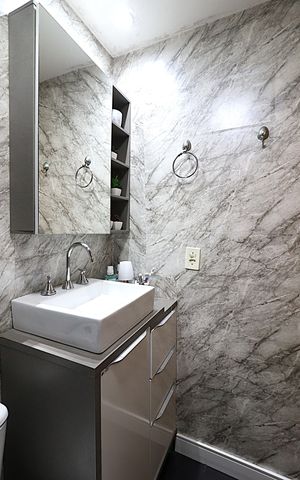 Apartamento à venda com 50m², 2 quartos e 1 vagaBanheiro 