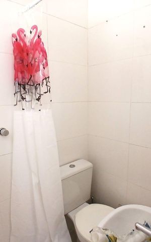 Casa de condomínio à venda com 260m², 5 quartos e 3 vagas Casa de condomínio à venda com 260m², 5 quartos e 3 vagasBanheiro