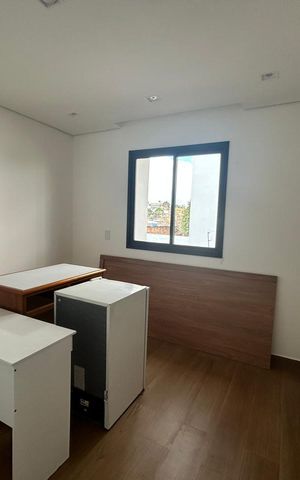 Casa à venda com 200m², 3 quartos e 2 vagas Casa à venda com 200m², 3 quartos e 2 vagasQuarto