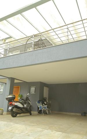 Casa à venda com 290m², 3 quartos e 4 vagasGaragem 