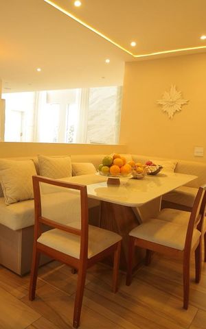 Casa à venda com 290m², 3 quartos e 4 vagasSala/refeição/copa 