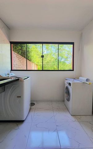 Casa de condomínio para alugar com 290m², 2 quartos e 4 vagas Casa de condomínio para alugar com 290m², 2 quartos e 4 vagasÁrea de serviço
