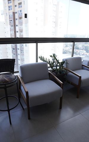 Casa à venda com 99m², 2 quartos e 2 vagas