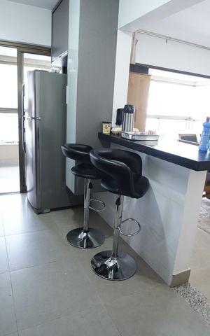 Casa à venda com 99m², 2 quartos e 2 vagas