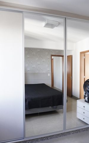 Casa à venda com 99m², 2 quartos e 2 vagas