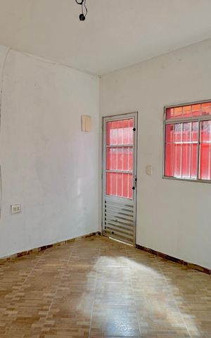 Casa para alugar com 55m², 2 quartos e sem vagaSala