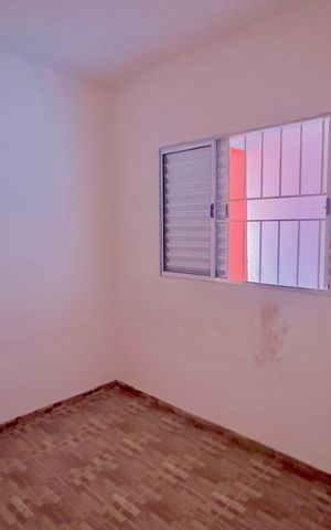 Casa para alugar com 55m², 2 quartos e sem vagaQuarto 2