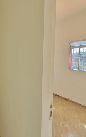 Casa para alugar com 55m², 2 quartos e sem vaga Casa para alugar com 55m², 2 quartos e sem vagaCorredor