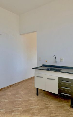 Casa para alugar com 55m², 2 quartos e sem vaga Casa para alugar com 55m², 2 quartos e sem vagaCozinha