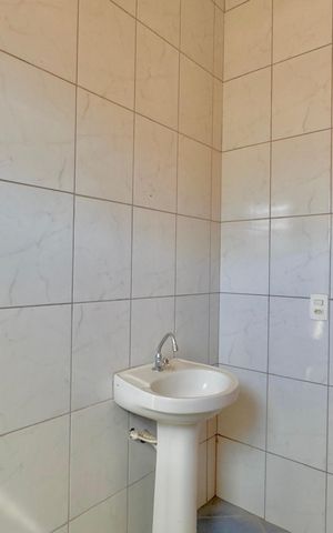 Casa para alugar com 55m², 2 quartos e sem vaga Casa para alugar com 55m², 2 quartos e sem vagaBanheiro