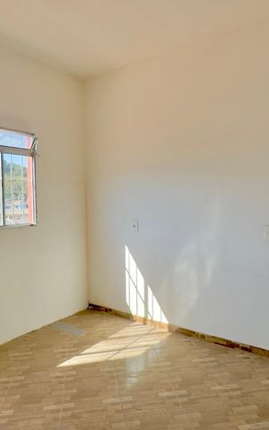 Casa para alugar com 55m², 2 quartos e sem vaga Casa para alugar com 55m², 2 quartos e sem vagaSala