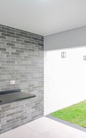 Casa à venda com 220m², 3 quartos e 4 vagasQuintal
