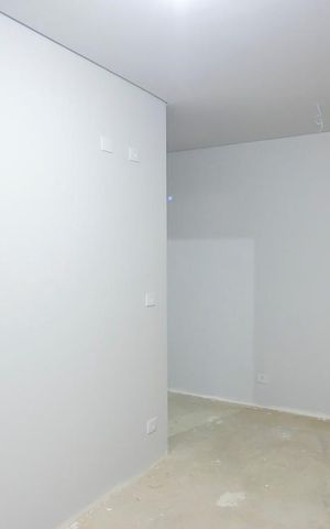 Casa à venda com 220m², 3 quartos e 4 vagasSuíte 2