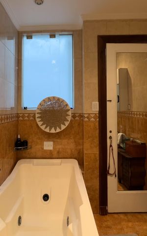 Apartamento à venda com 106m², 2 quartos e sem vaga Apartamento à venda com 106m², 2 quartos e sem vagaBanheiro