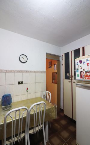 Casa à venda com 125m², 4 quartos e 2 vagasCozinha Casa 2 