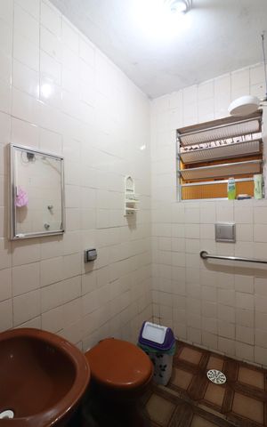 Casa à venda com 125m², 4 quartos e 2 vagasBanheiro Casa 2 