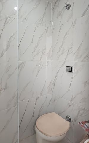 Apartamento para alugar com 82m², 2 quartos e sem vaga Apartamento para alugar com 82m², 2 quartos e sem vagaBanheiro de Serviço