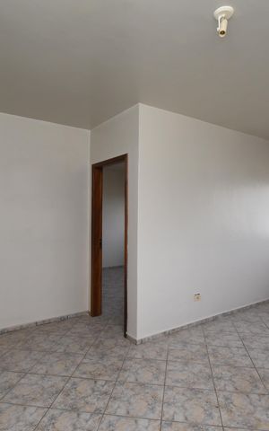 Casa para alugar com 250m², 3 quartos e 4 vagasSala