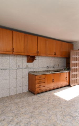 Casa para alugar com 250m², 3 quartos e 4 vagasCozinha