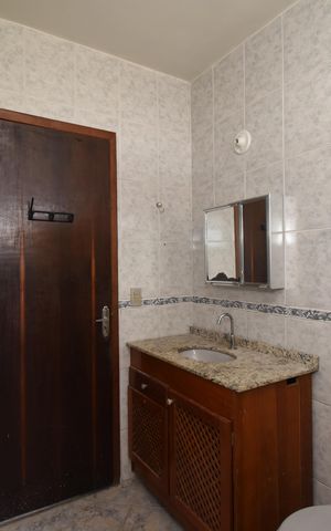 Casa para alugar com 250m², 3 quartos e 4 vagasBanheiro 2