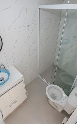 Apartamento à venda com 51m², 2 quartos e 1 vaga Apartamento à venda com 51m², 2 quartos e 1 vagaBanheiro da Suíte