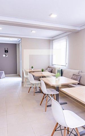 Apartamento à venda com 32m², 2 quartos e sem vaga Apartamento à venda com 32m², 2 quartos e sem vagaSalão de Festas