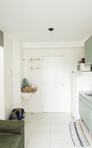 Apartamento à venda com 32m², 2 quartos e sem vaga Apartamento à venda com 32m², 2 quartos e sem vagaSala / cozinha