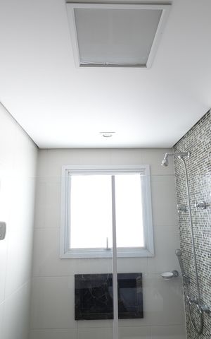 Apartamento à venda com 130m², 3 quartos e 3 vagasBanheiro da Suíte 1