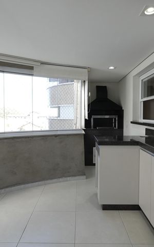 Apartamento à venda com 130m², 3 quartos e 3 vagasVaranda gourmet
