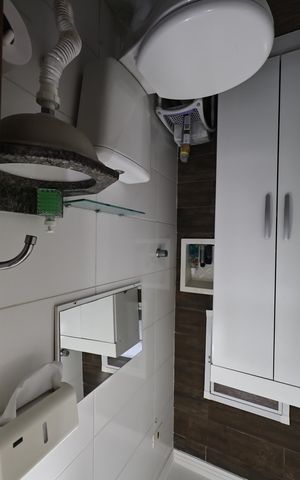 Apartamento à venda com 111m², 3 quartos e 1 vaga Apartamento à venda com 111m², 3 quartos e 1 vagaLavabo 1