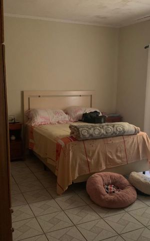 Casa à venda com 168m², 3 quartos e 2 vagas Casa à venda com 168m², 3 quartos e 2 vagasQuarto